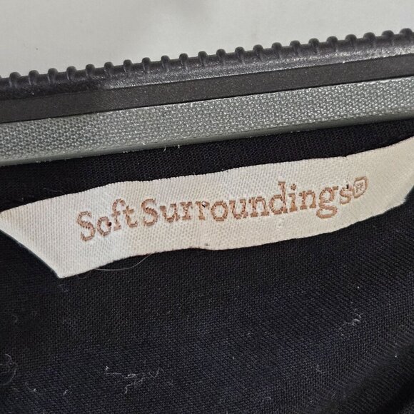 Soft Surroundings Medium  Asymmetrical Lagenlook V-Neck Black Top Long Sleeve - Picture 5 of 9